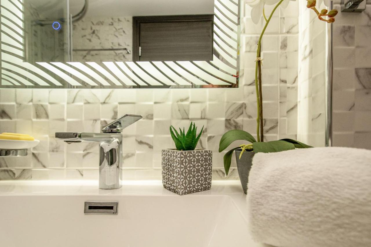 Reveal Athens From A Hidden Gem Near Acropolis! Apartment Exterior foto